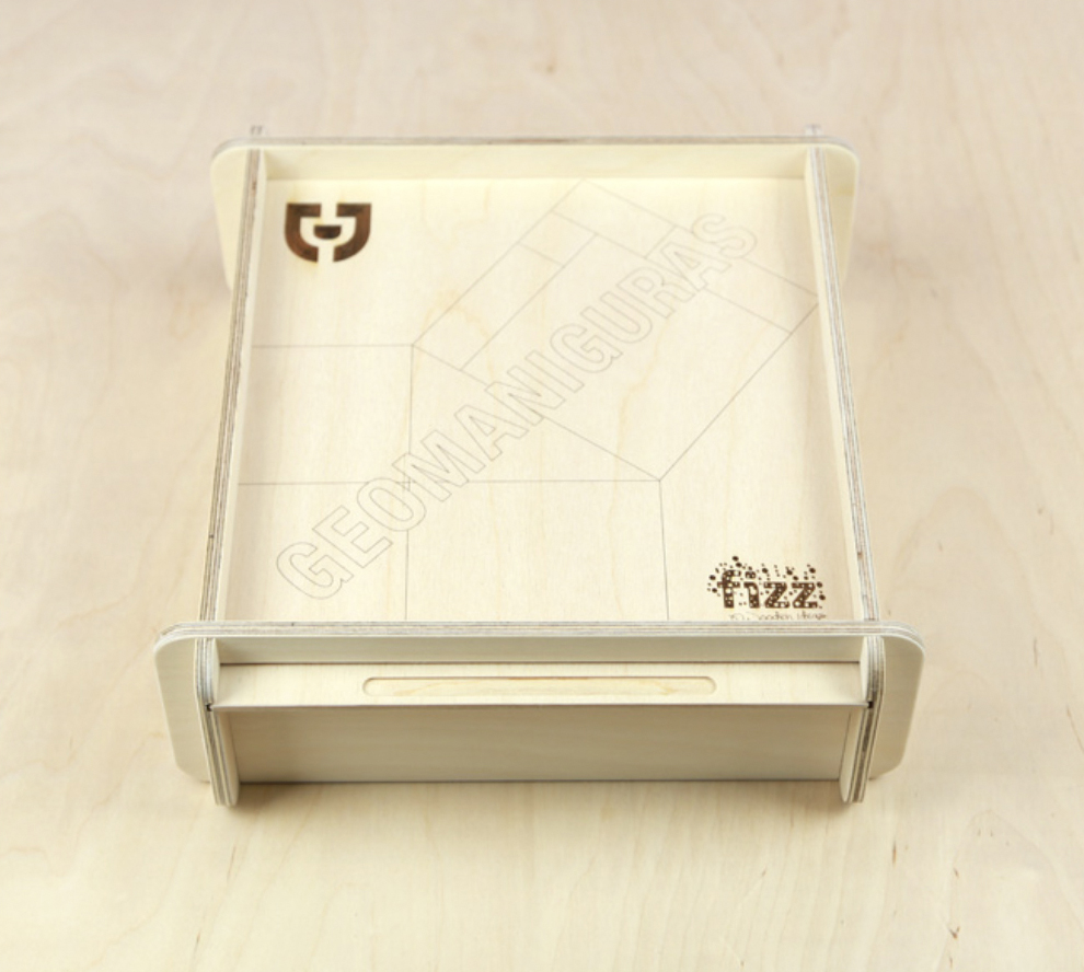 Caja de abedul de Geomaniguras con tapa transparente grabada